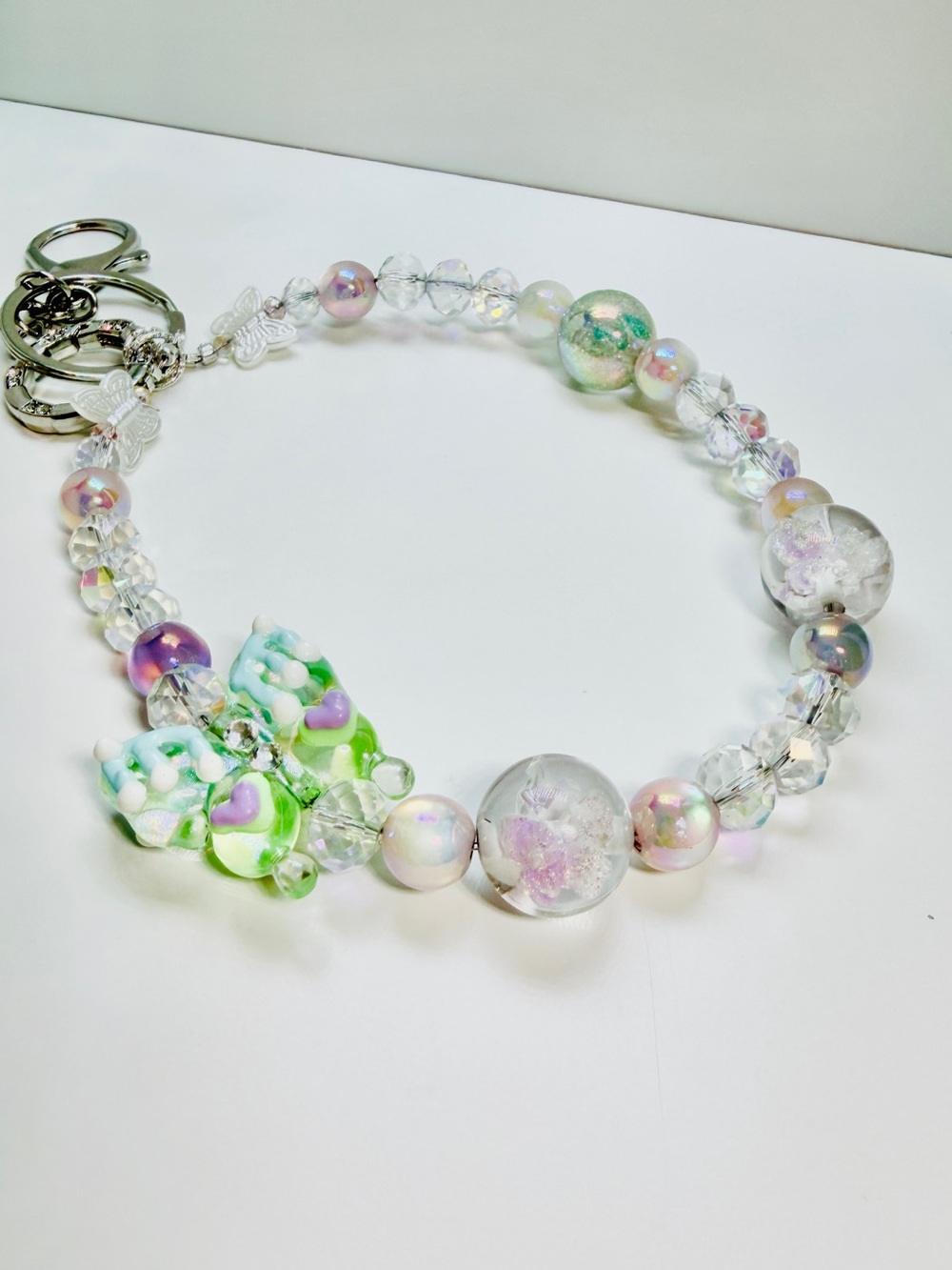 Aurora 🦋 Butterfly Beaded Bracelet - Iridescent Green & Pastel